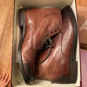 To Boot New York gorgeous lace up New in box